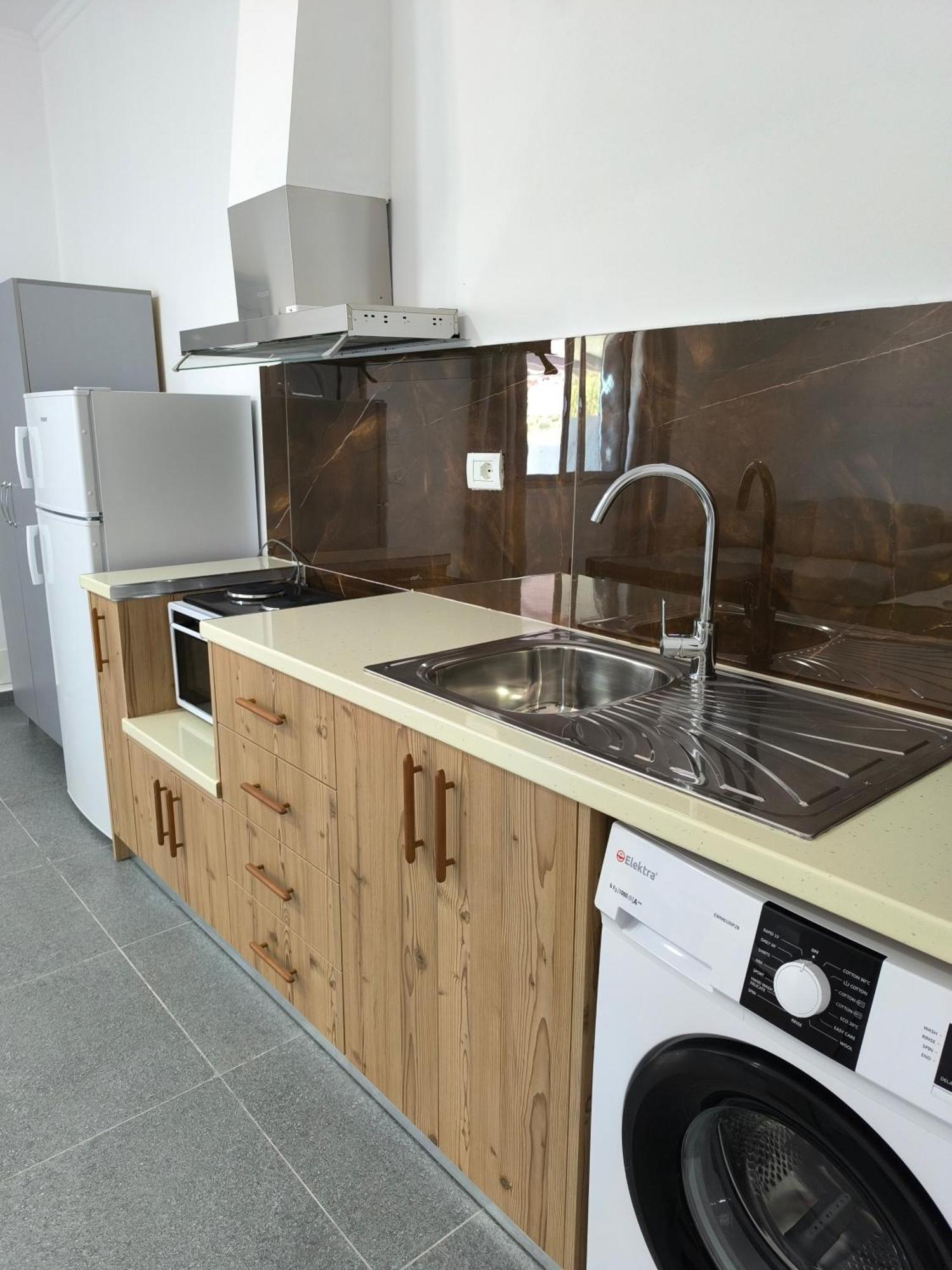 Kaful Apartments Кєпаро Екстер'єр фото
