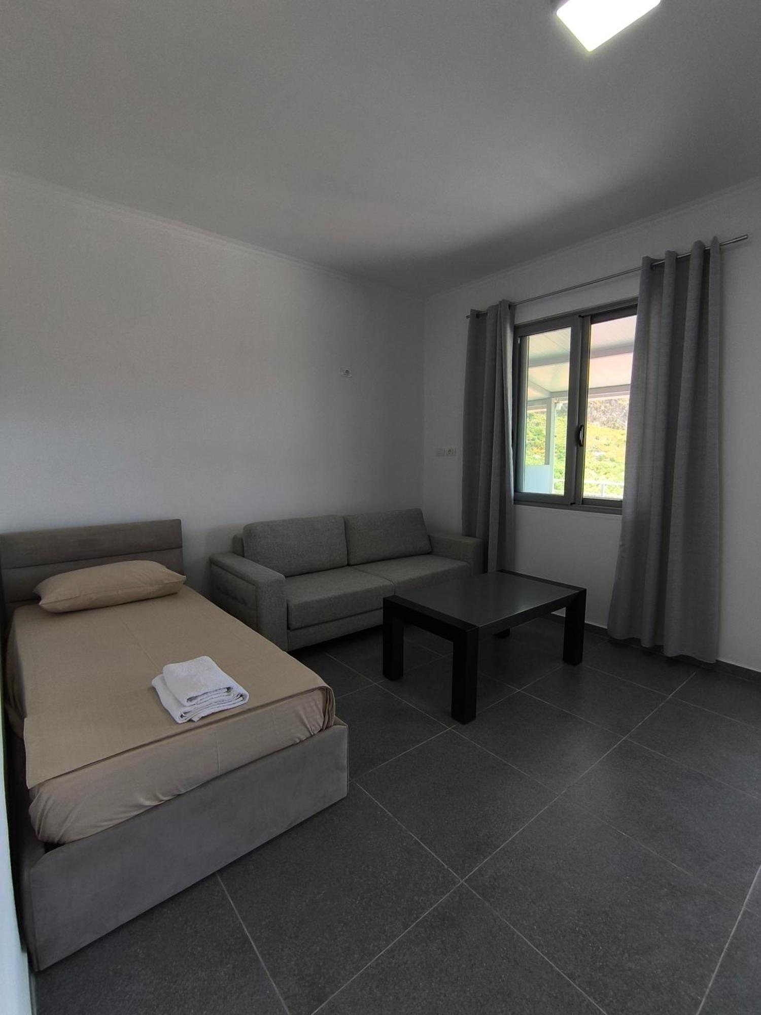 Kaful Apartments Кєпаро Екстер'єр фото